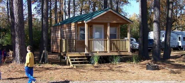 Kampers lodge Campground